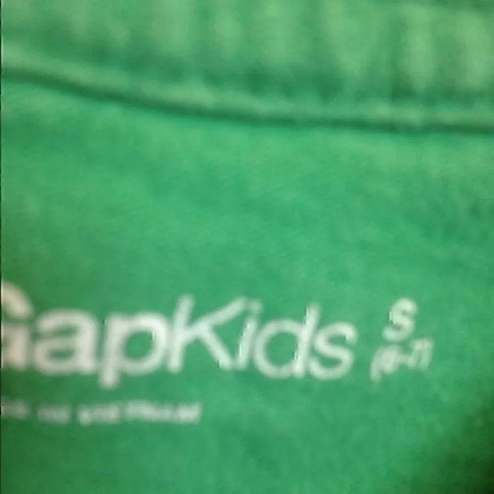 GAP boys size small 6/7 t